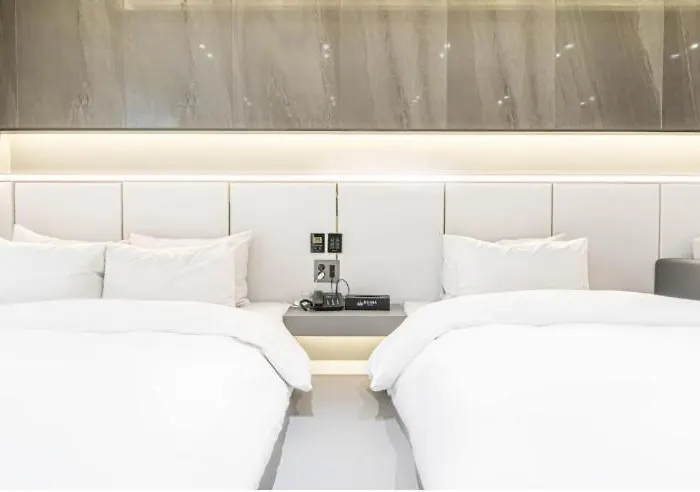 Hotel Reina