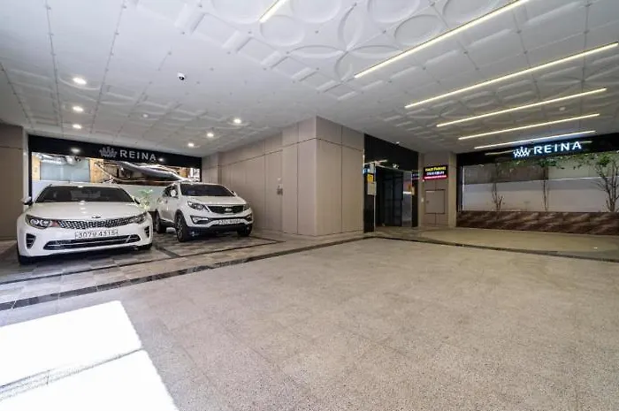 Reina Ciudad Metropolitana de Busan